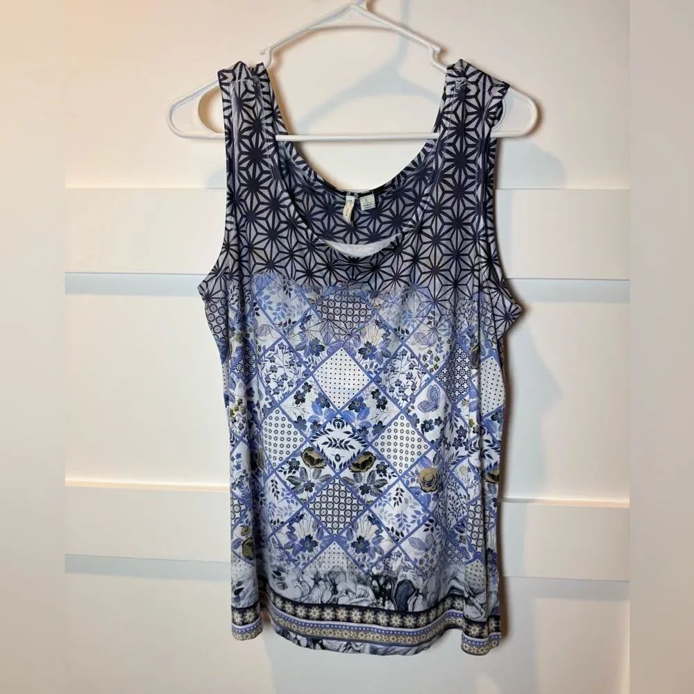 EST 1989 Floral Geometric Blue Sleeveless Top silky smooth